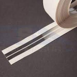 CINTA YESO CANT FLEX-CORNER METAL P/ESQUINAS 5 CM. X 30 MTS.