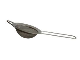 COLADOR CONMANGO DE ACERO 8 CM.