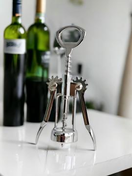 DESTAPADOR SACACORCHOS DE ALAS VINOS 16 CM CROMADO BOTELLA